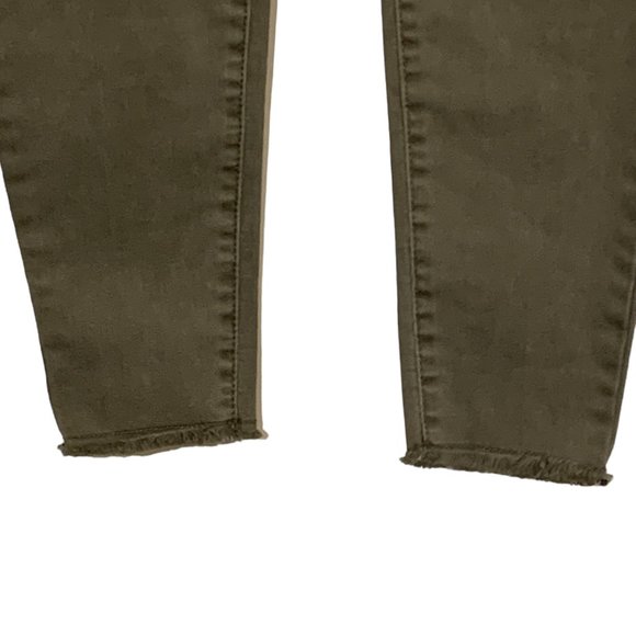 Celebrity Pink Skinny Ankle Flower Jeans - Picture 4 of 9